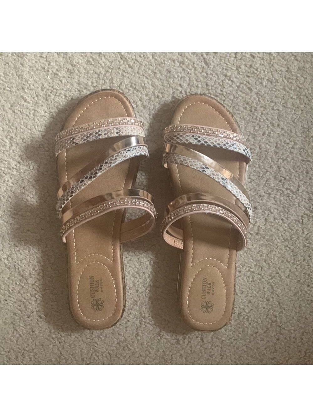 SALE.. New Cushion Walk Sandals! Never wore!
